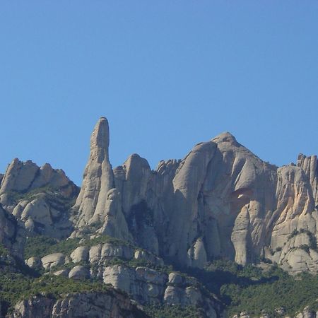 Guilleumes Montserrat Monistrol de Montserrat المظهر الخارجي الصورة